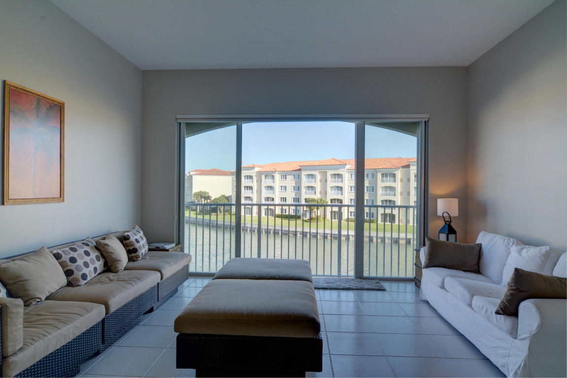 HARBOUR ISLE AT HUTCHINSO - Residential Lease