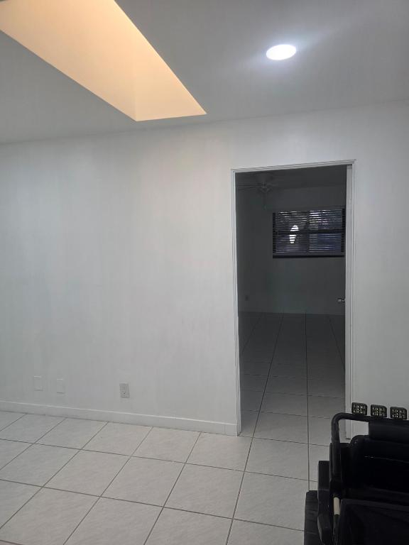 MILITARY HILL - Residential Lease