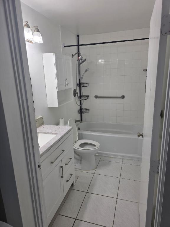 MILITARY HILL - Residential Lease