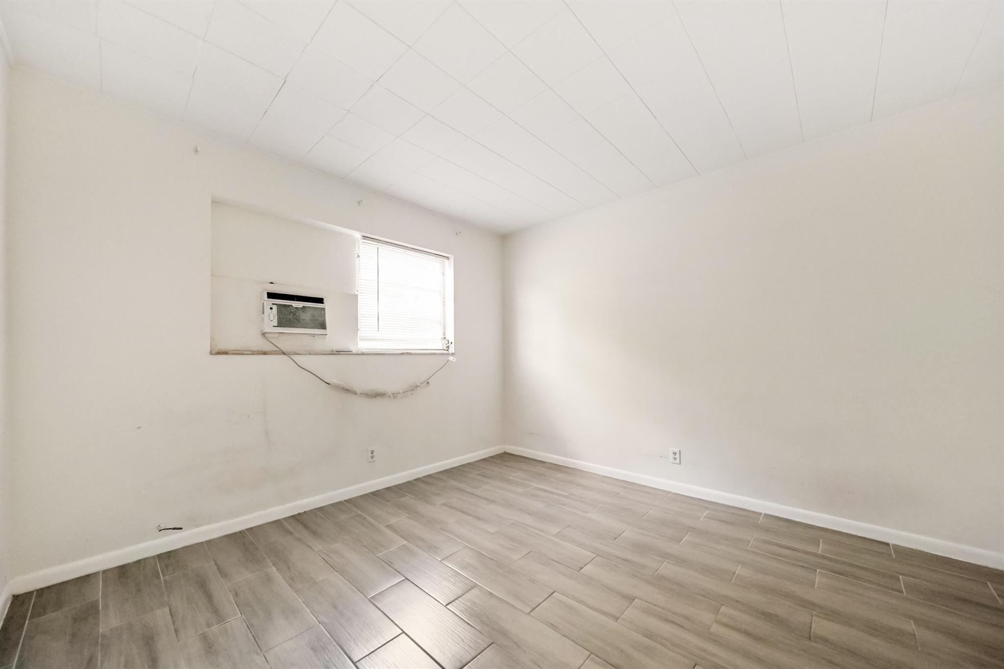 FLORICANA INC - Residential