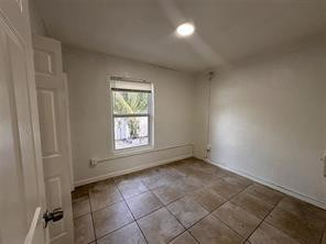 COLLEGE TRACT - Residential Income