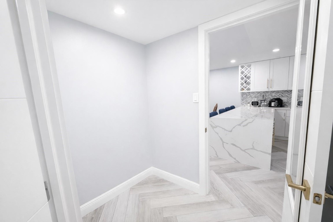 Oriole Gardens - Residential