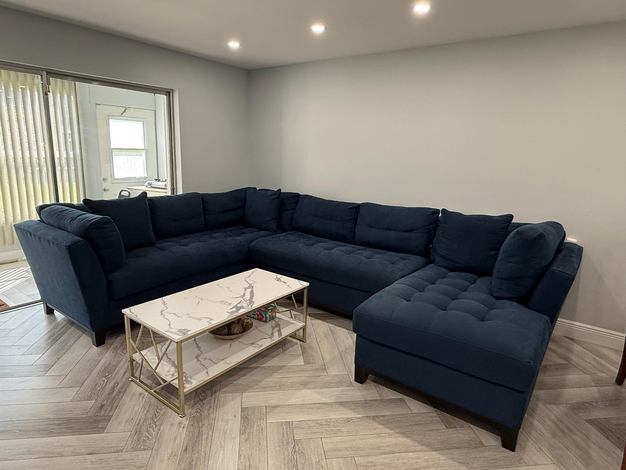 Oriole Gardens - Residential