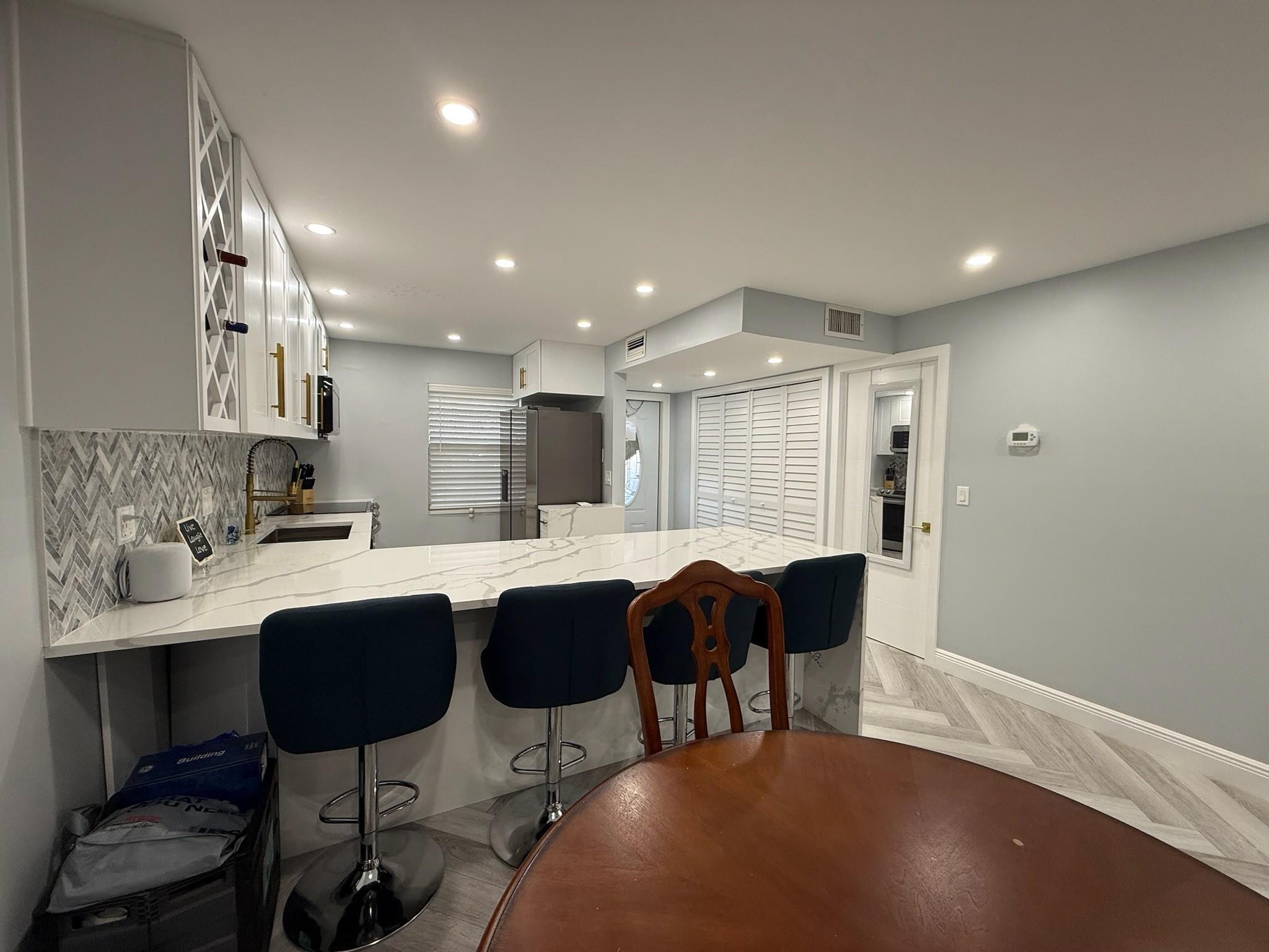 Oriole Gardens - Residential