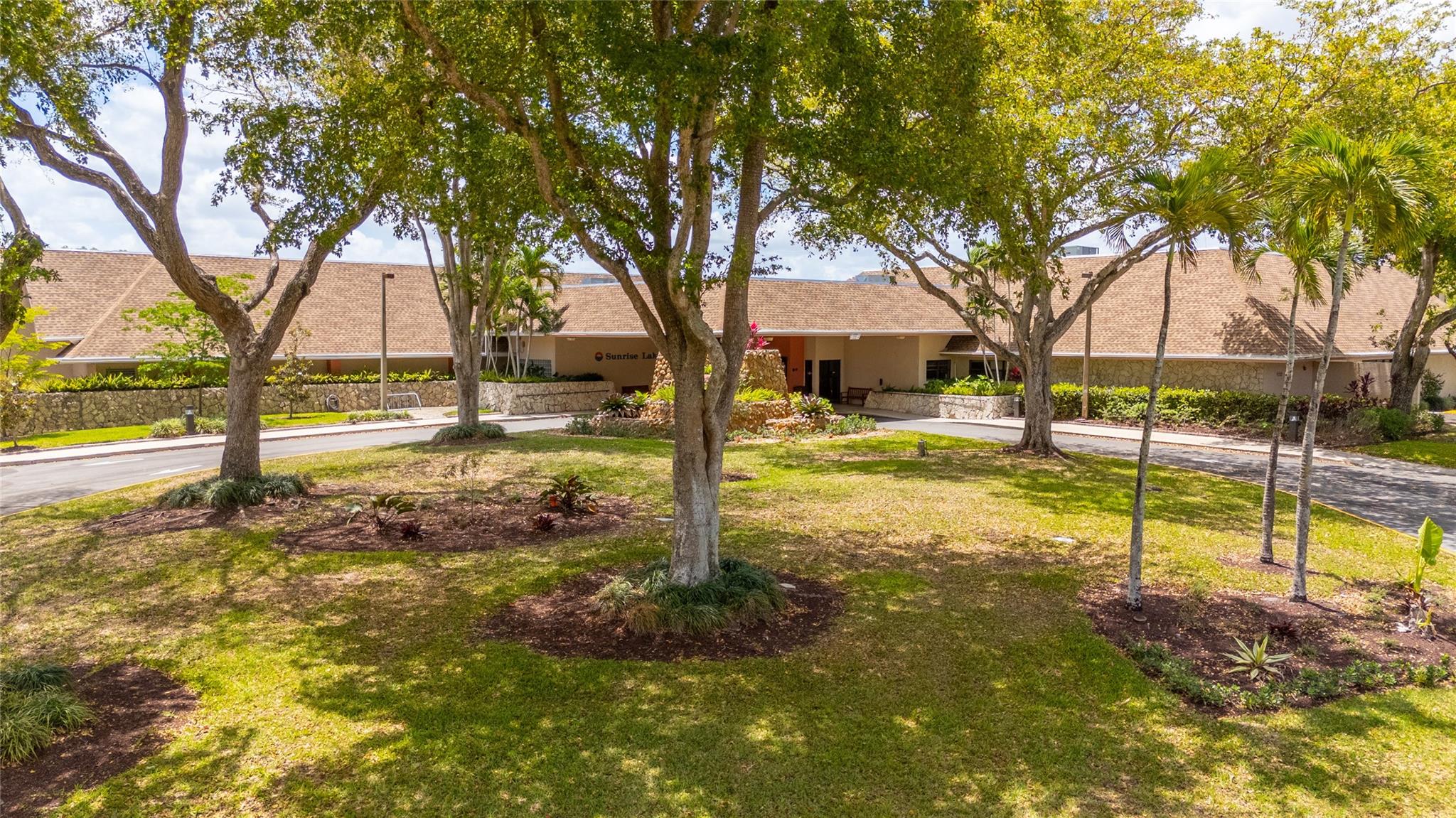 SUNRISE LAKES PHASE 3 - Residential