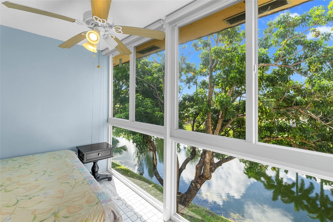 SUNRISE LAKES PHASE 3 - Residential