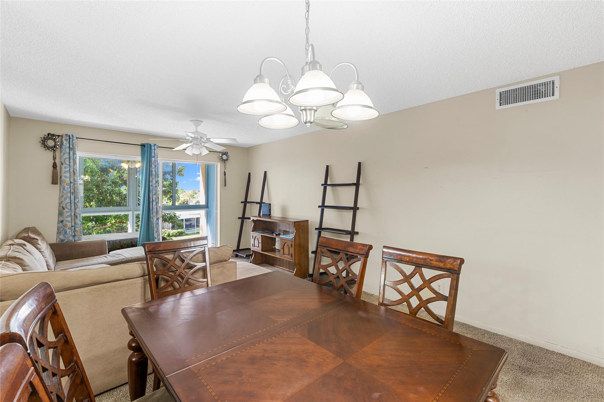 SUNRISE LAKES PHASE 3 - Residential