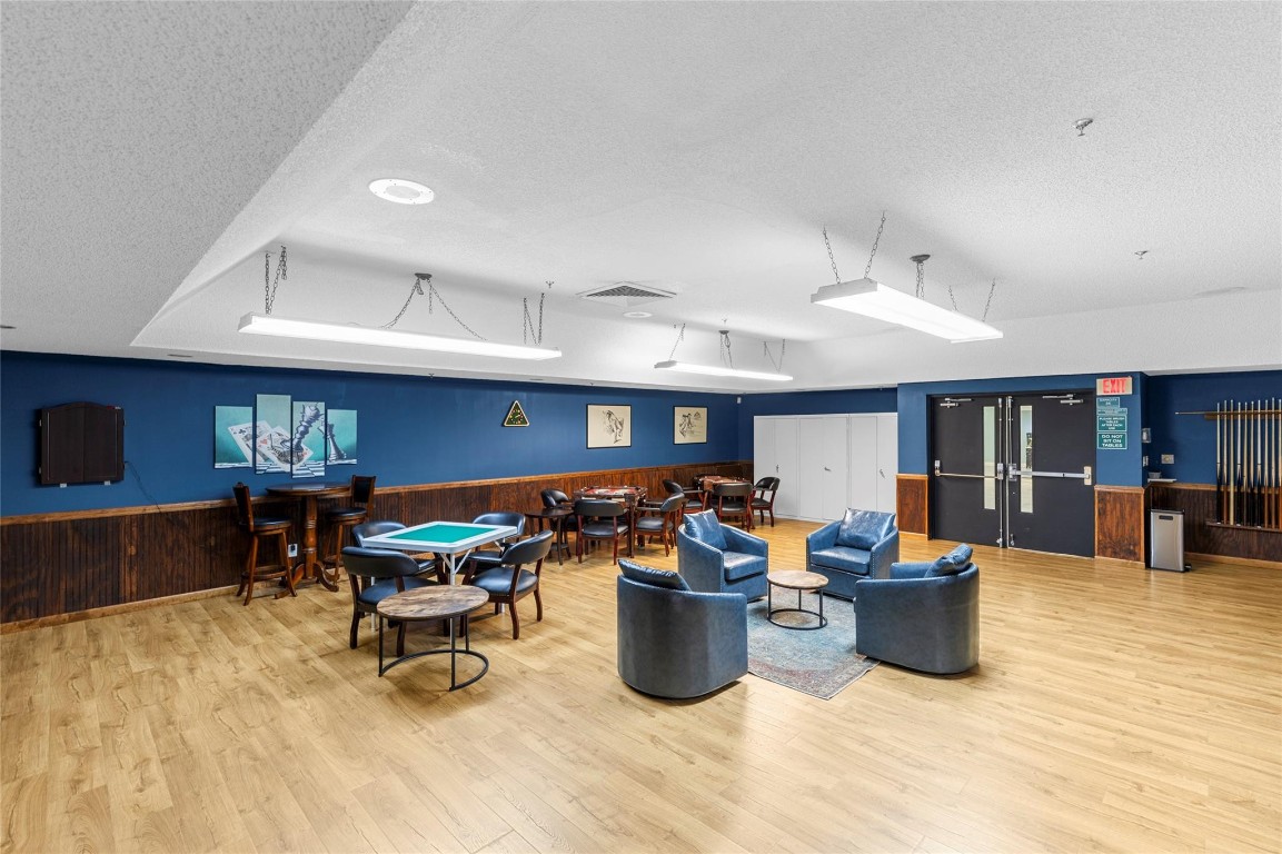 SUNRISE LAKES PHASE 3 - Residential