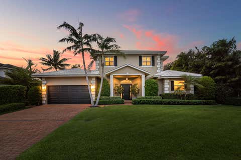 Tiny photo for 33 Spanish River Drive, Ocean Ridge, FL 33435 (MLS # B26016471)