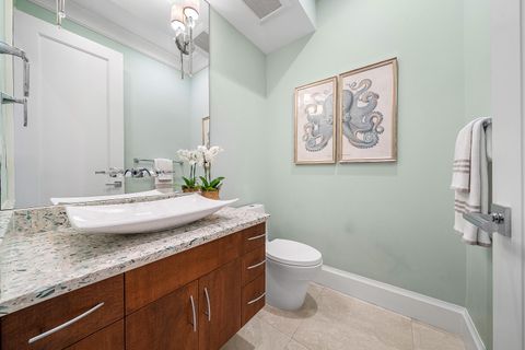 Tiny photo for 33 Spanish River Drive, Ocean Ridge, FL 33435 (MLS # B26016471)