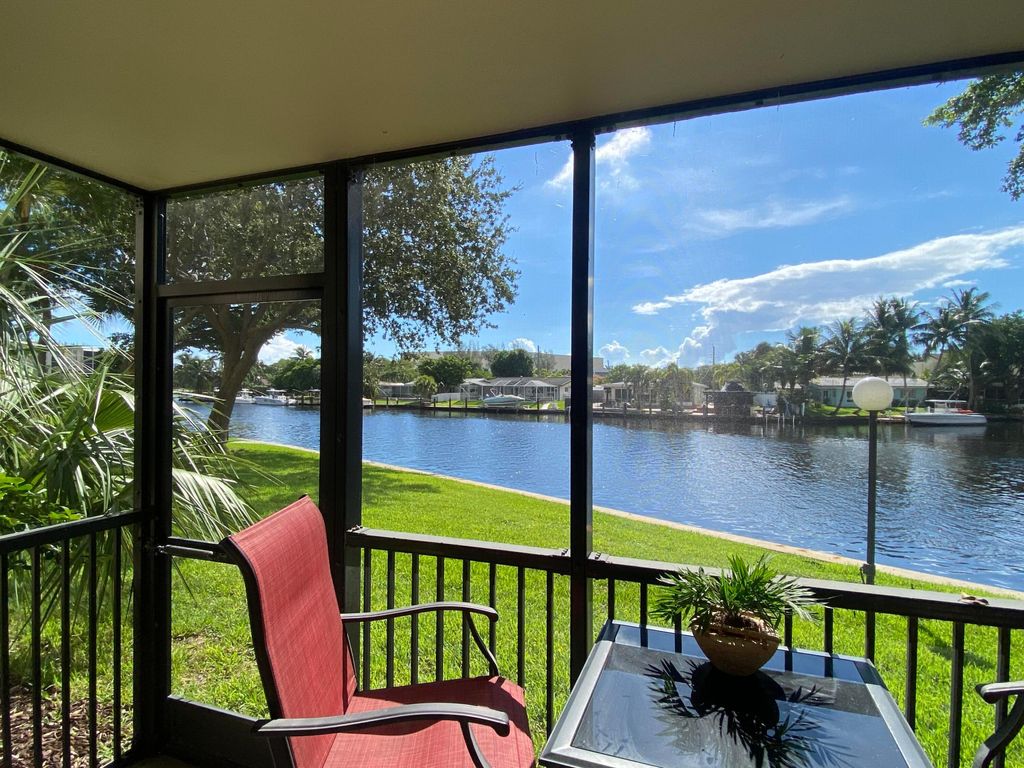 Photo of 14 Royal Palm Way #106, Boca Raton, FL 33432 (MLS # B26003716)