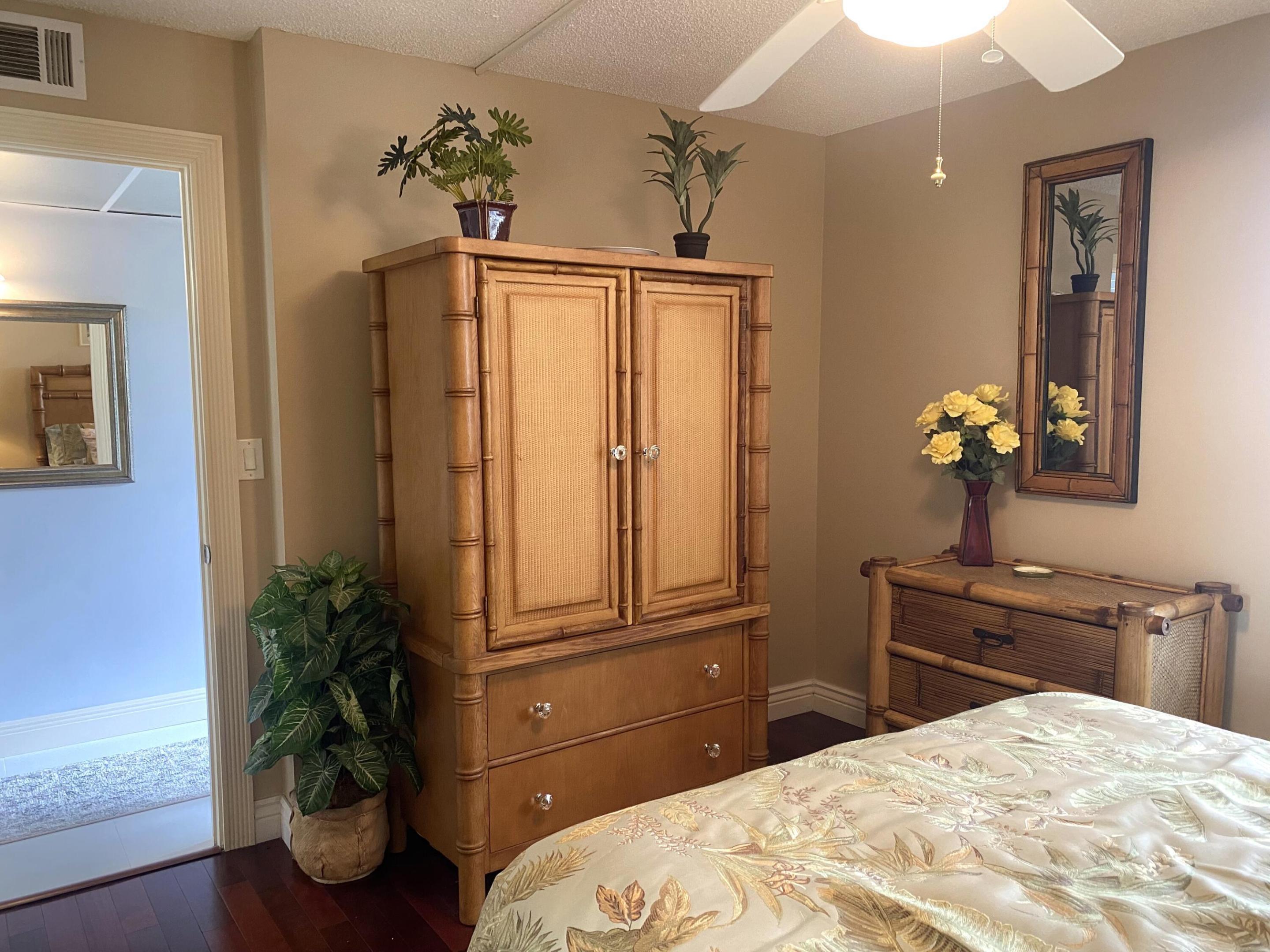 Boca Bayou - Residential Lease