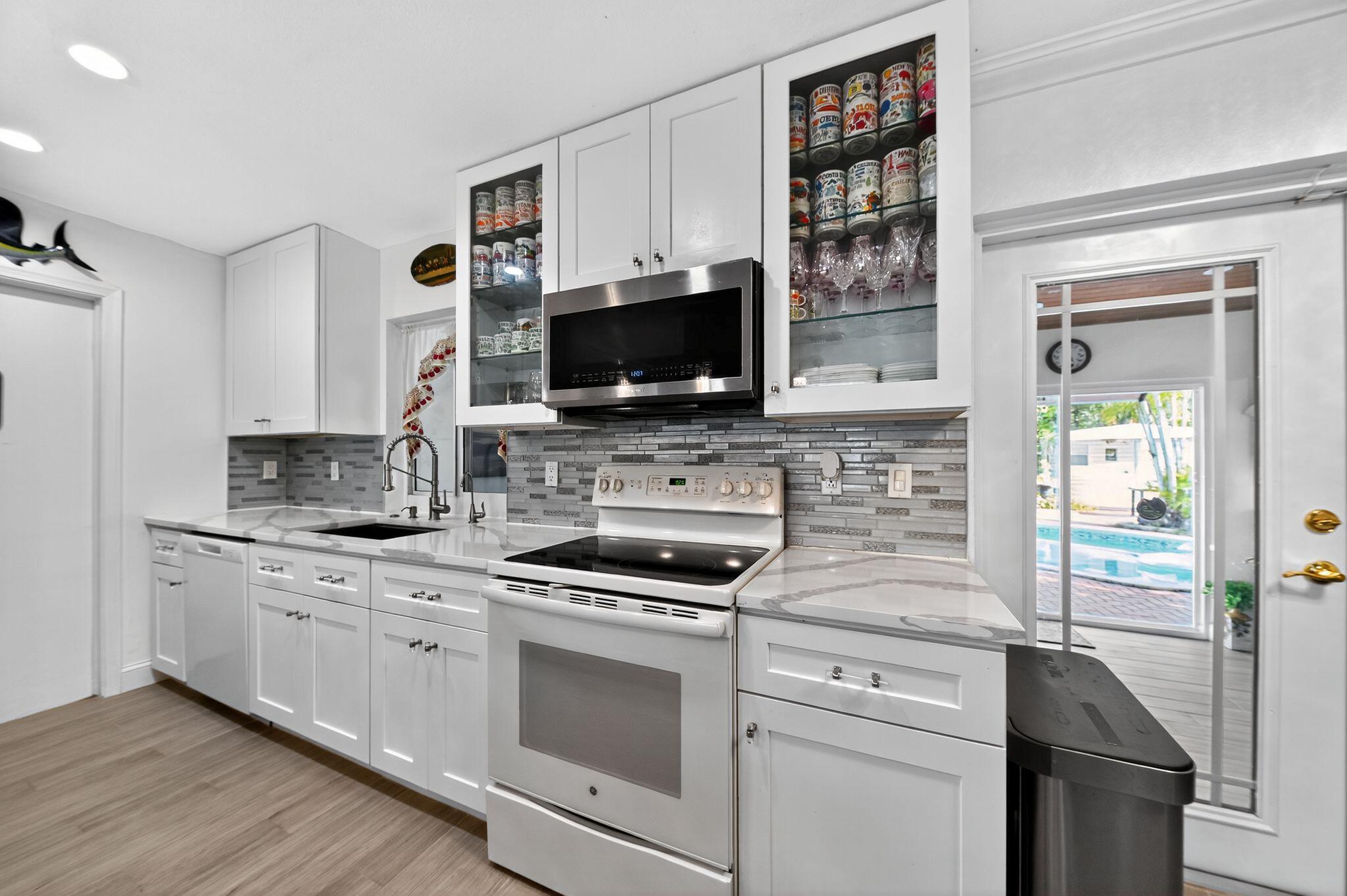 HIGHWOOD - Residential Lease