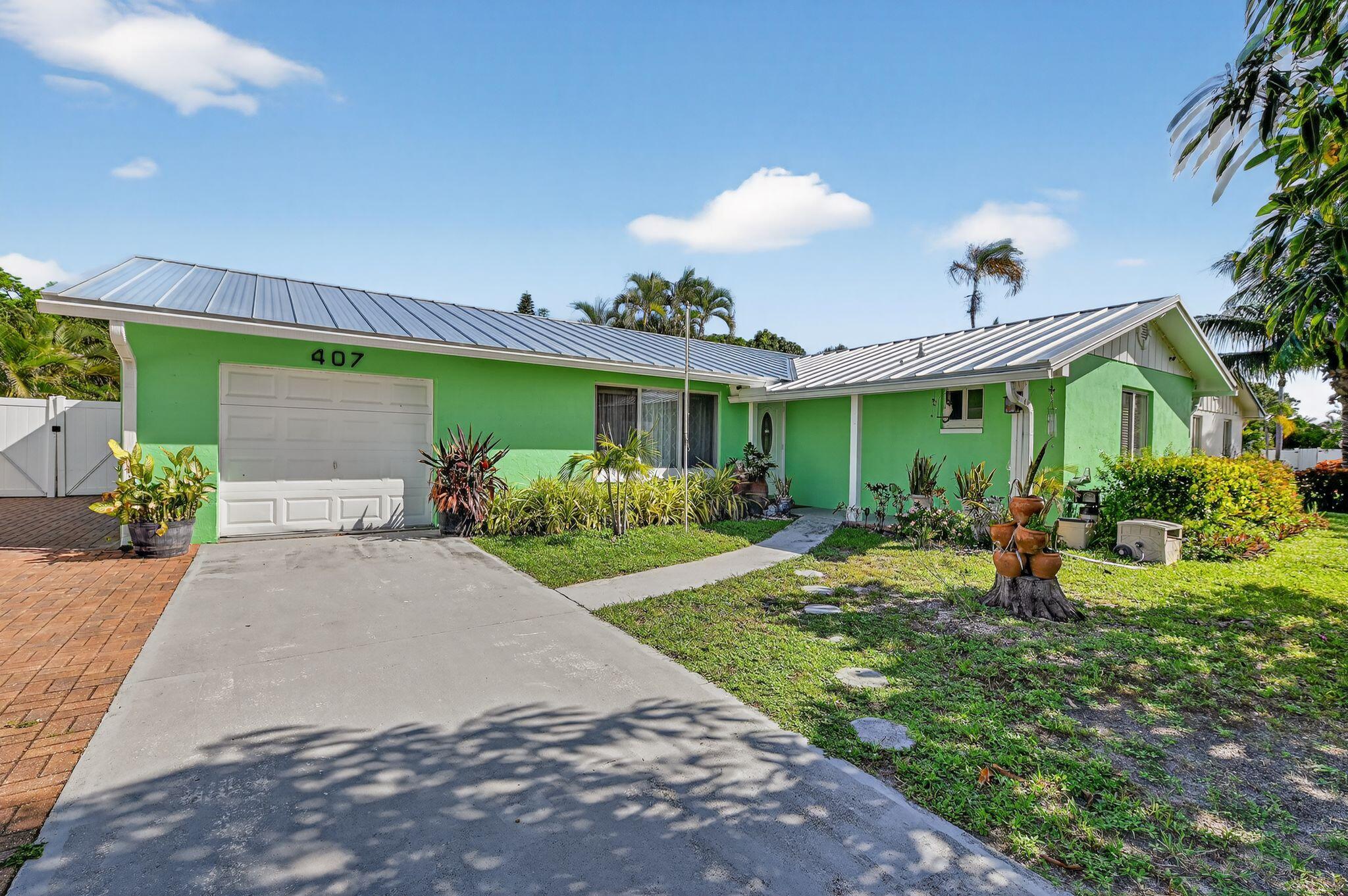 HIGHWOOD - Residential Lease