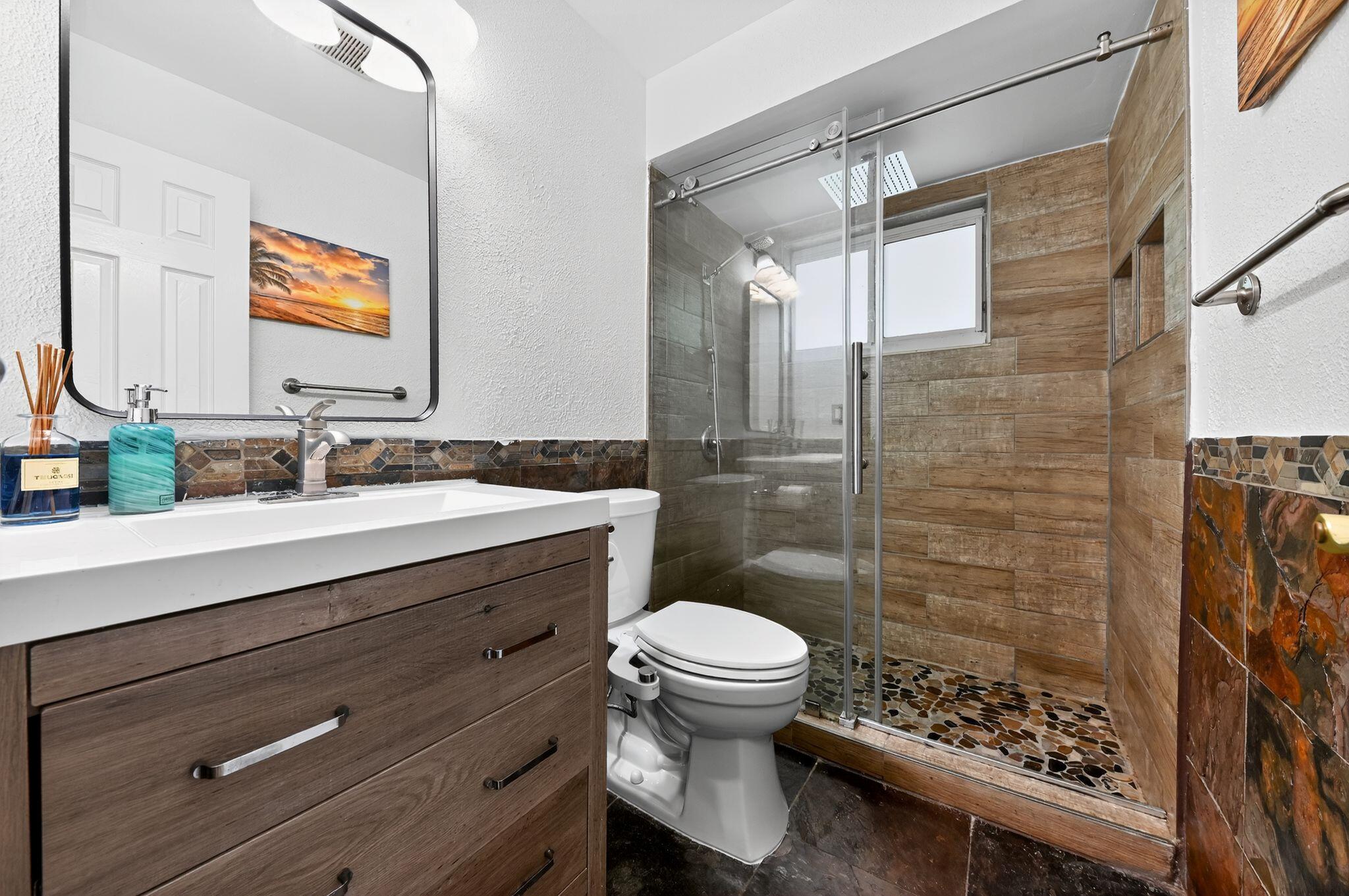HIGHWOOD - Residential Lease