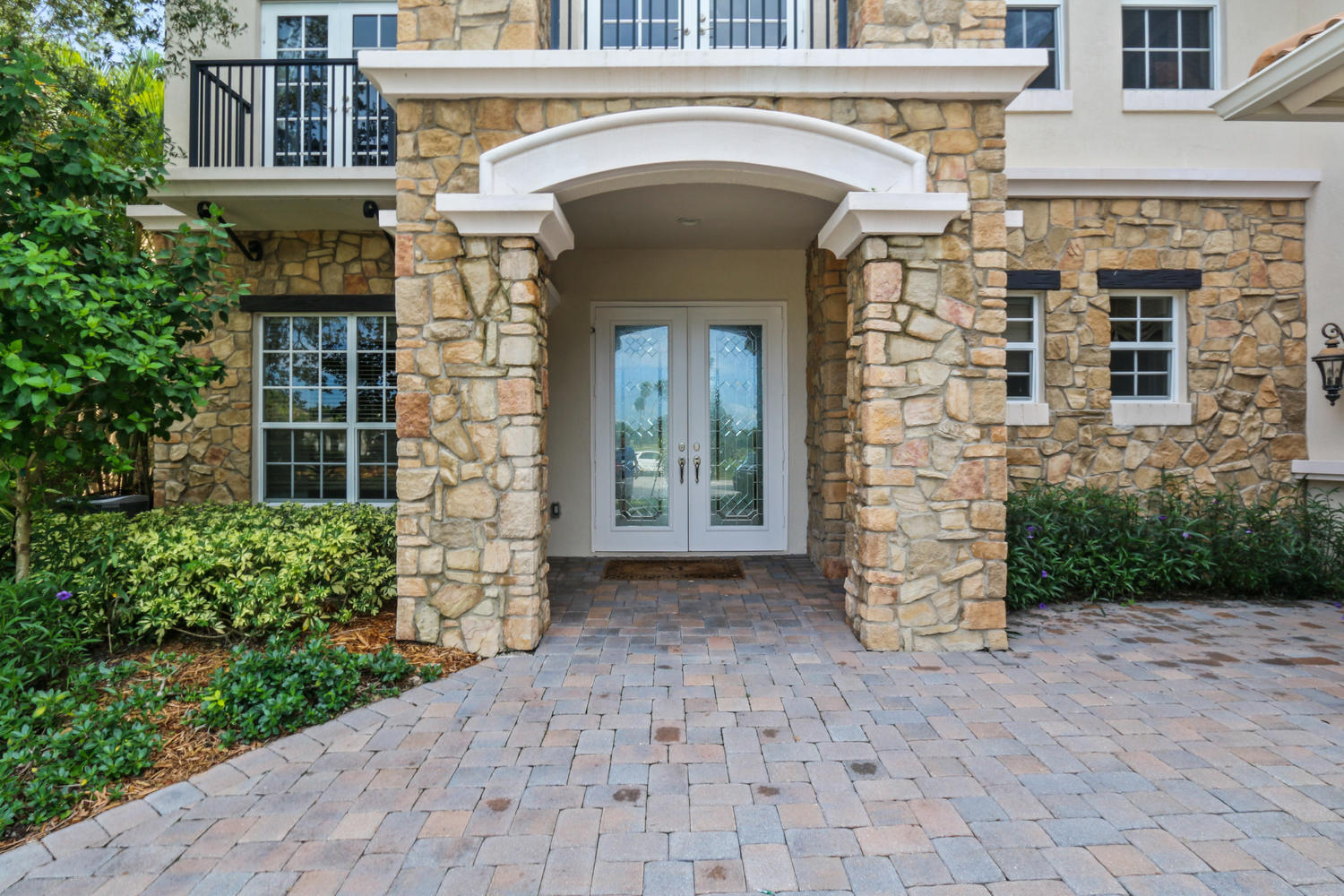 JUPITER COUNTRY CLUB - Residential