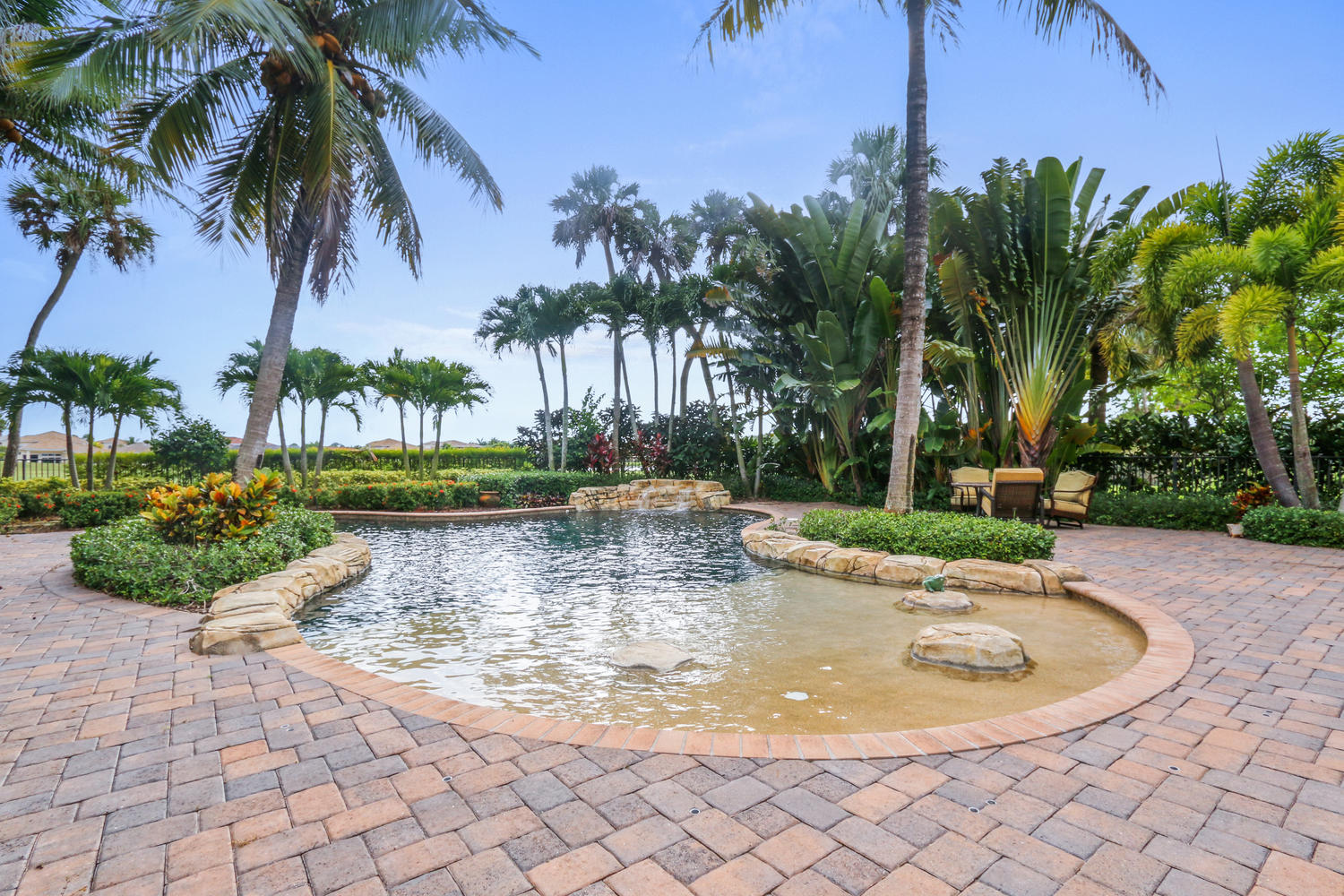 JUPITER COUNTRY CLUB - Residential