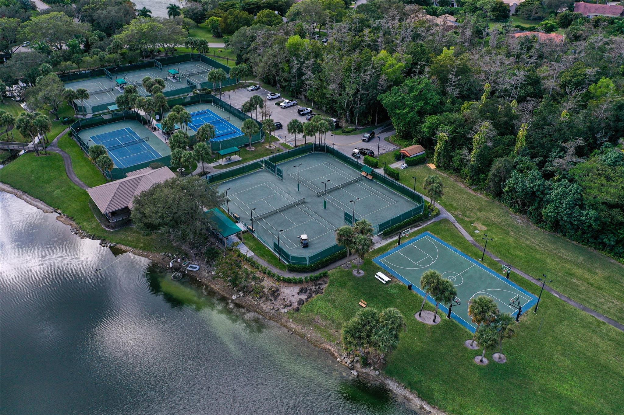 Parkland Lakes PUD 102-44 - Residential