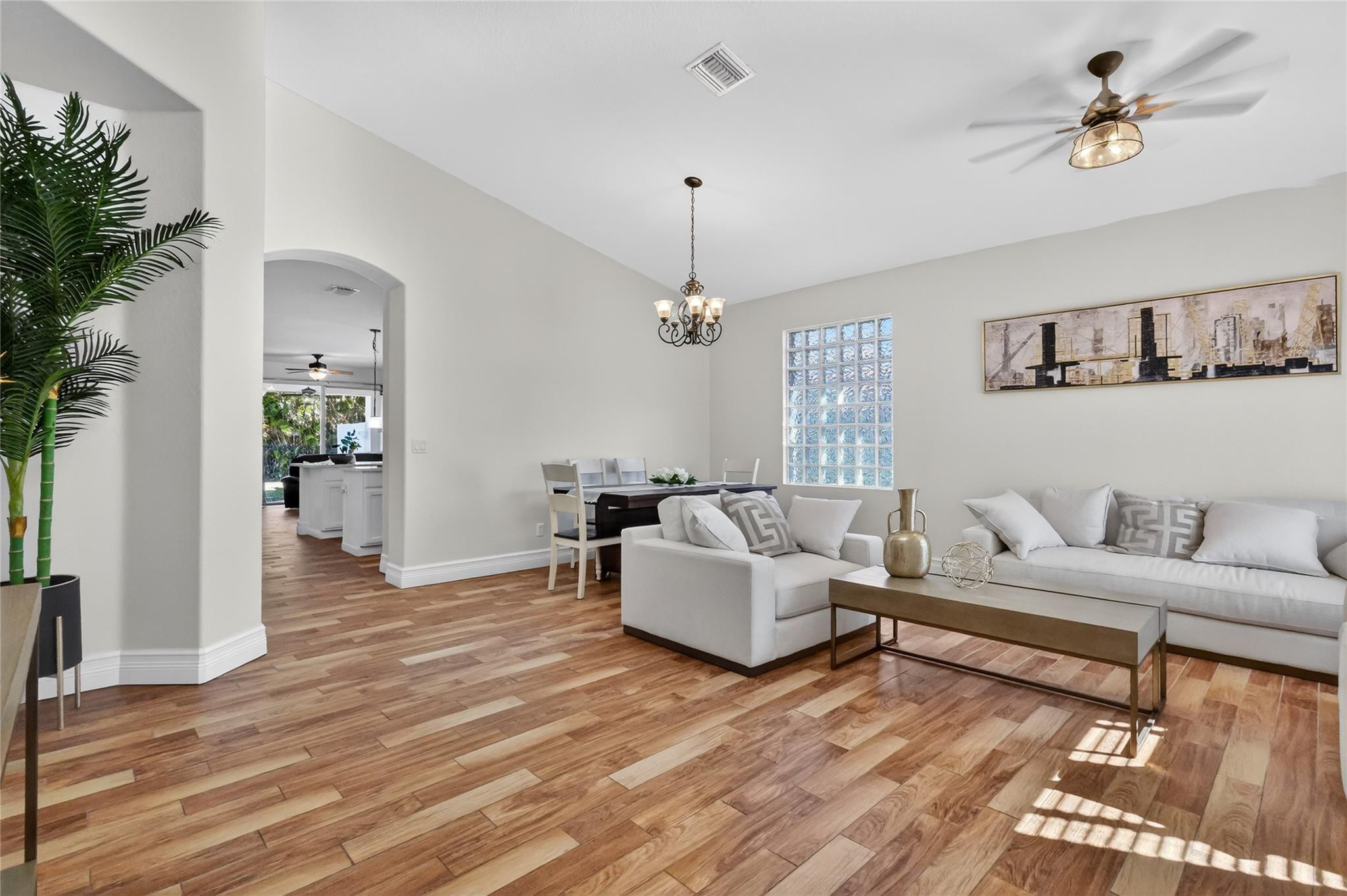 9139 Citrus Isle Lane