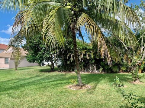 Tiny photo for 9139 Citrus Isle Lane, Lake Worth, FL 33467 (MLS # F10550495)