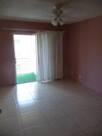 VILLAGE GREEN AVON CONDO - Residential