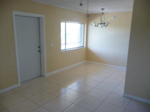 VILLAGE GREEN AVON CONDO - Residential