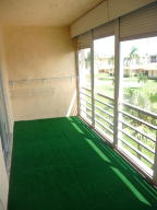 VILLAGE GREEN AVON CONDO - Residential