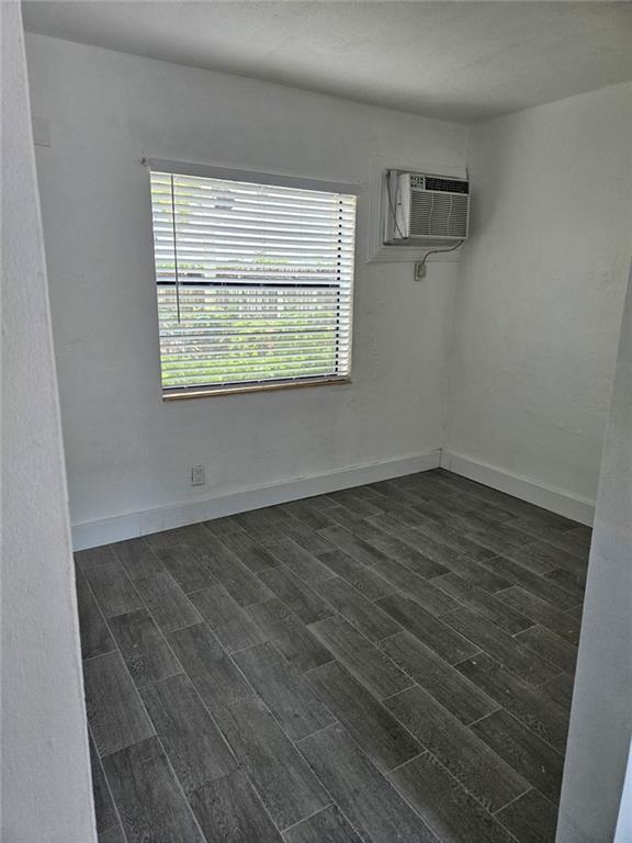 El Sol At Main Street Con - Residential Lease