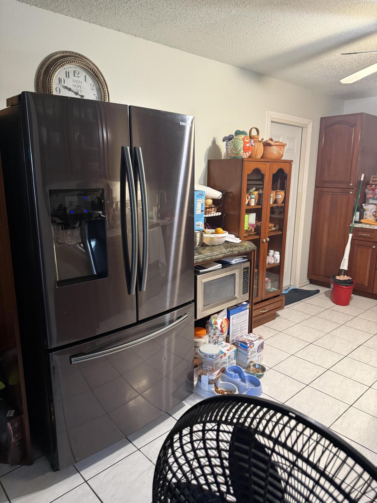 PALM BEACH VILLAS II - Residential