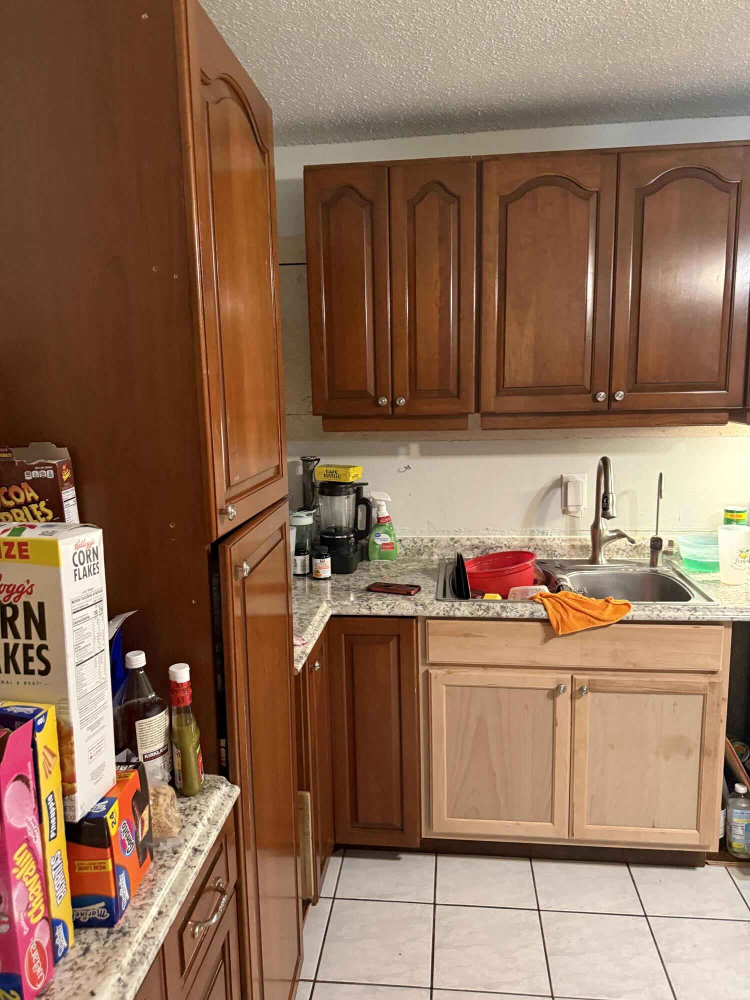 PALM BEACH VILLAS II - Residential