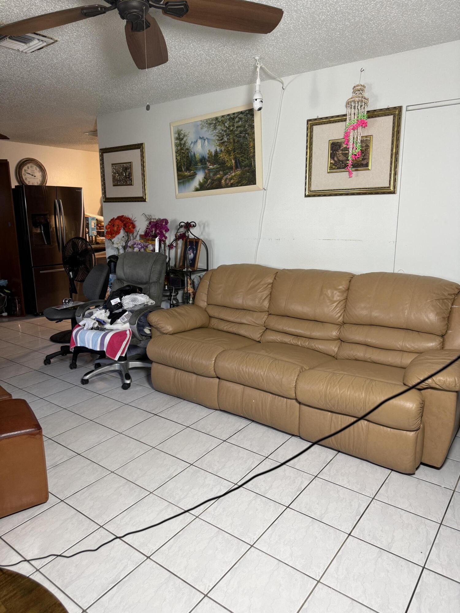 PALM BEACH VILLAS II - Residential