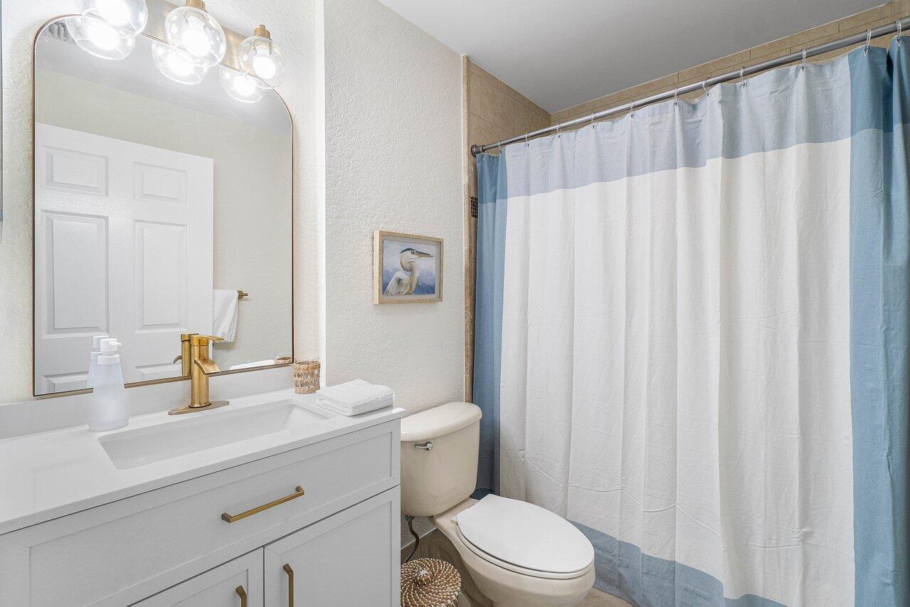 FLAGLER POINTE CONDO - Residential Lease