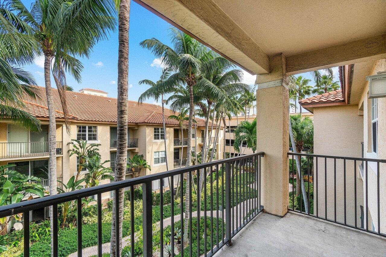 FLAGLER POINTE CONDO - Residential Lease