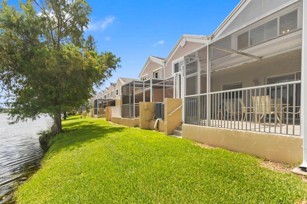 PEMBROKE LAKES SECTION SEVEN - Residential Lease