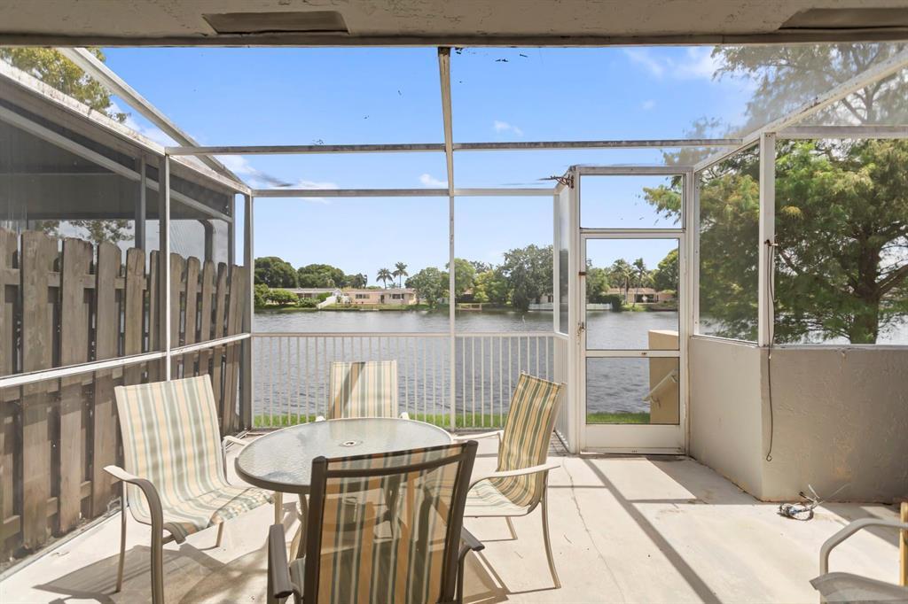 PEMBROKE LAKES SECTION SEVEN - Residential Lease