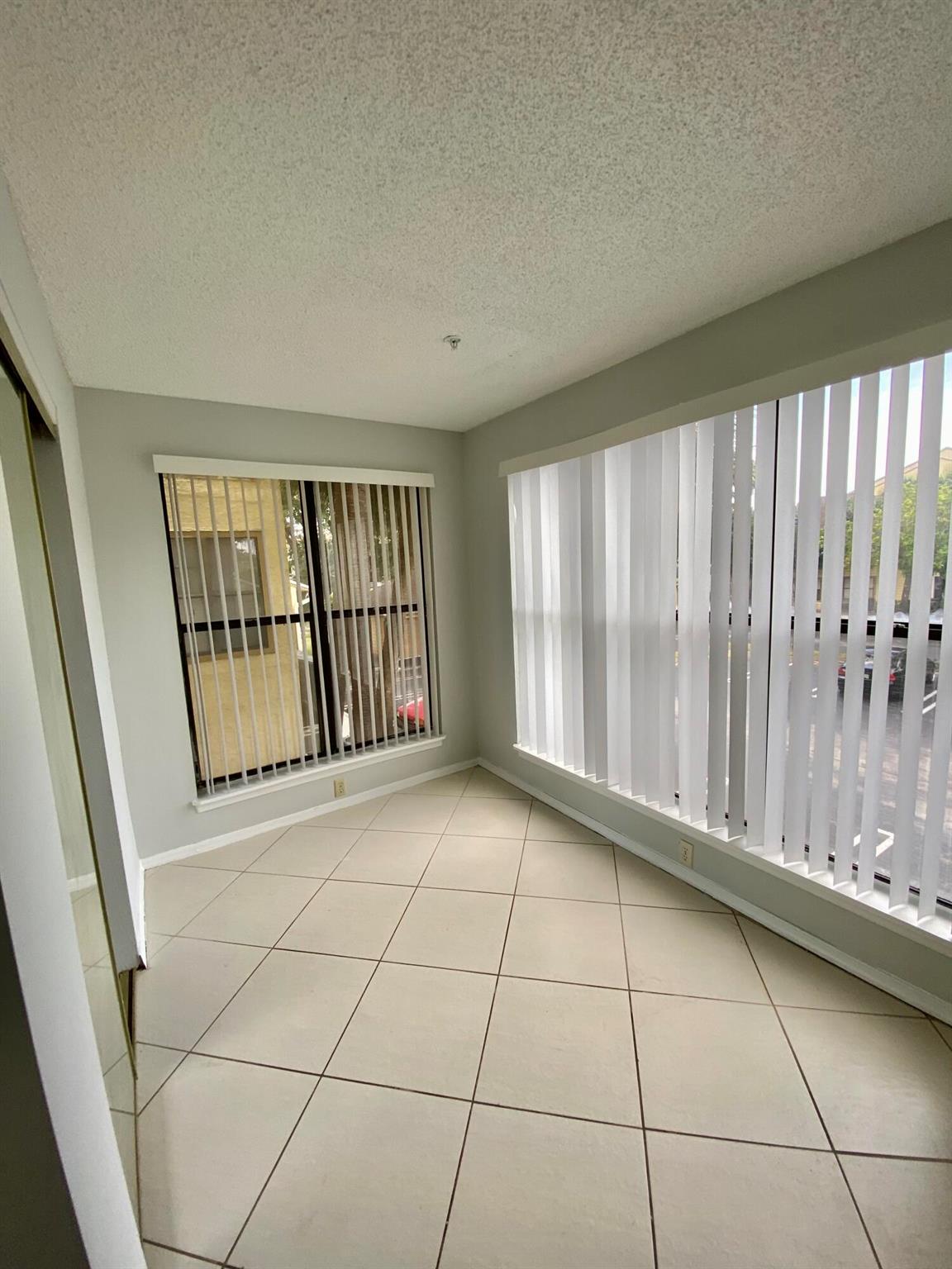 BOYNTON LANDINGS CONDO - Residential Lease