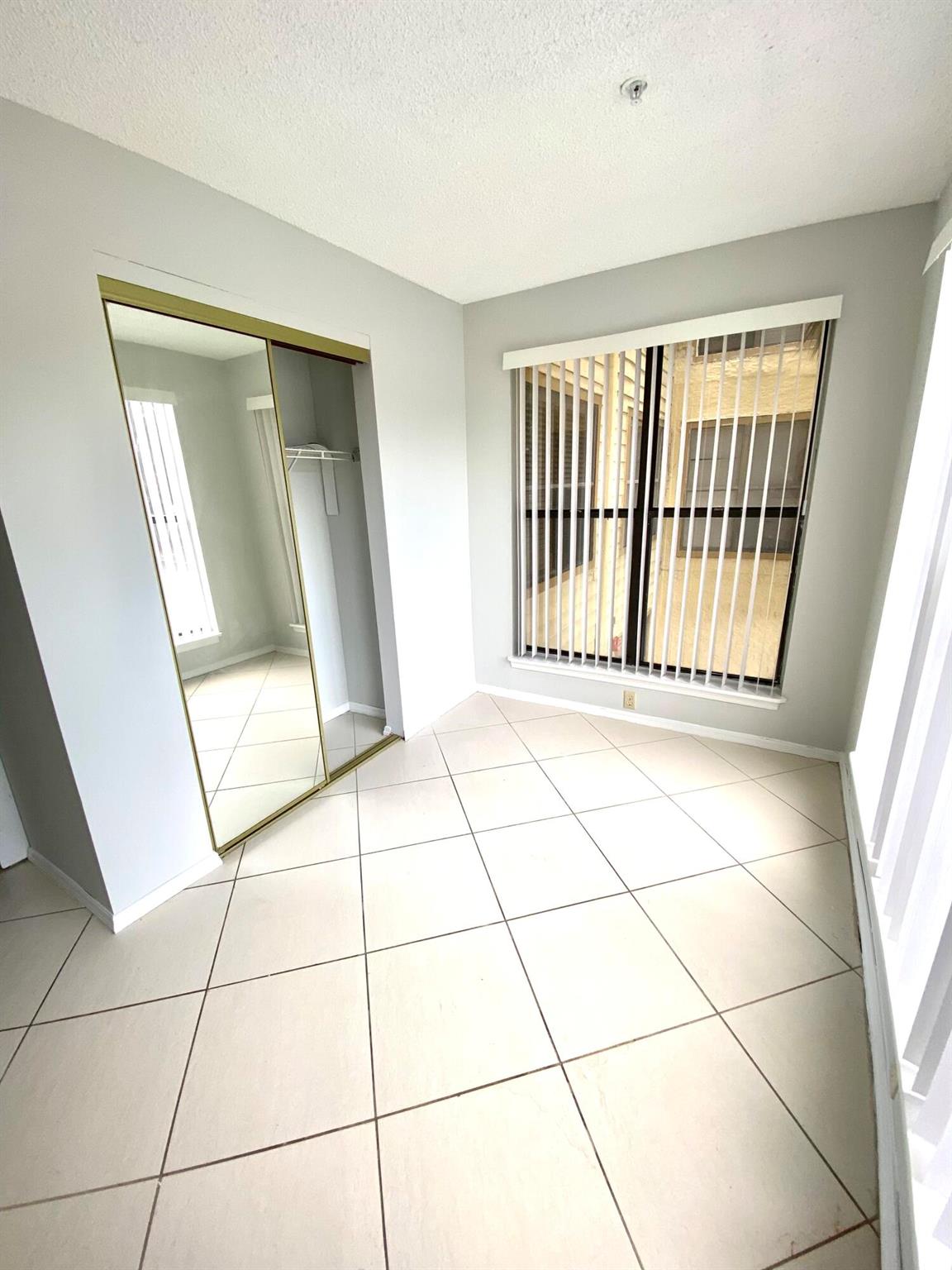 BOYNTON LANDINGS CONDO - Residential Lease