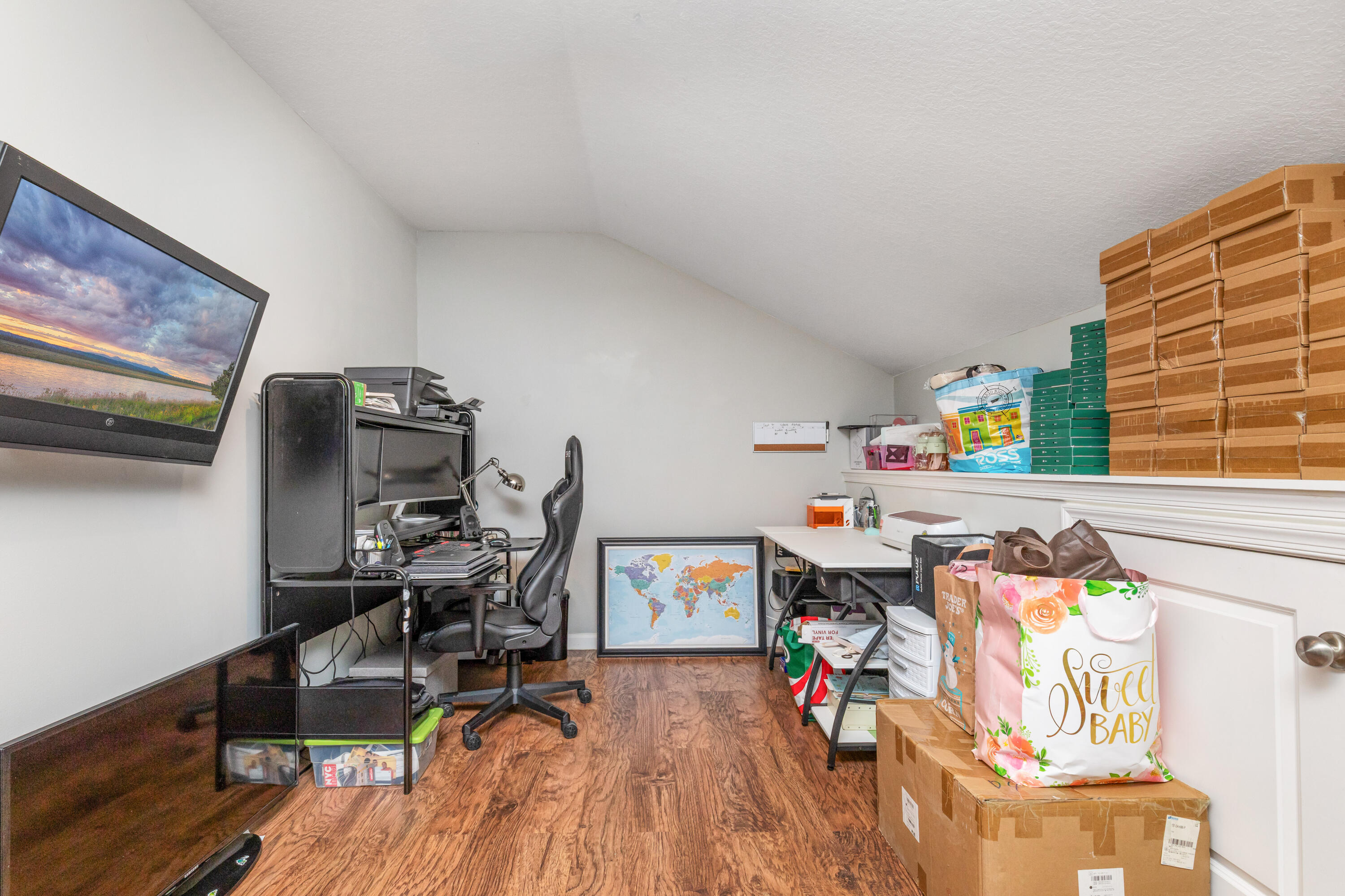 SAWGRASS LAKES - Residential