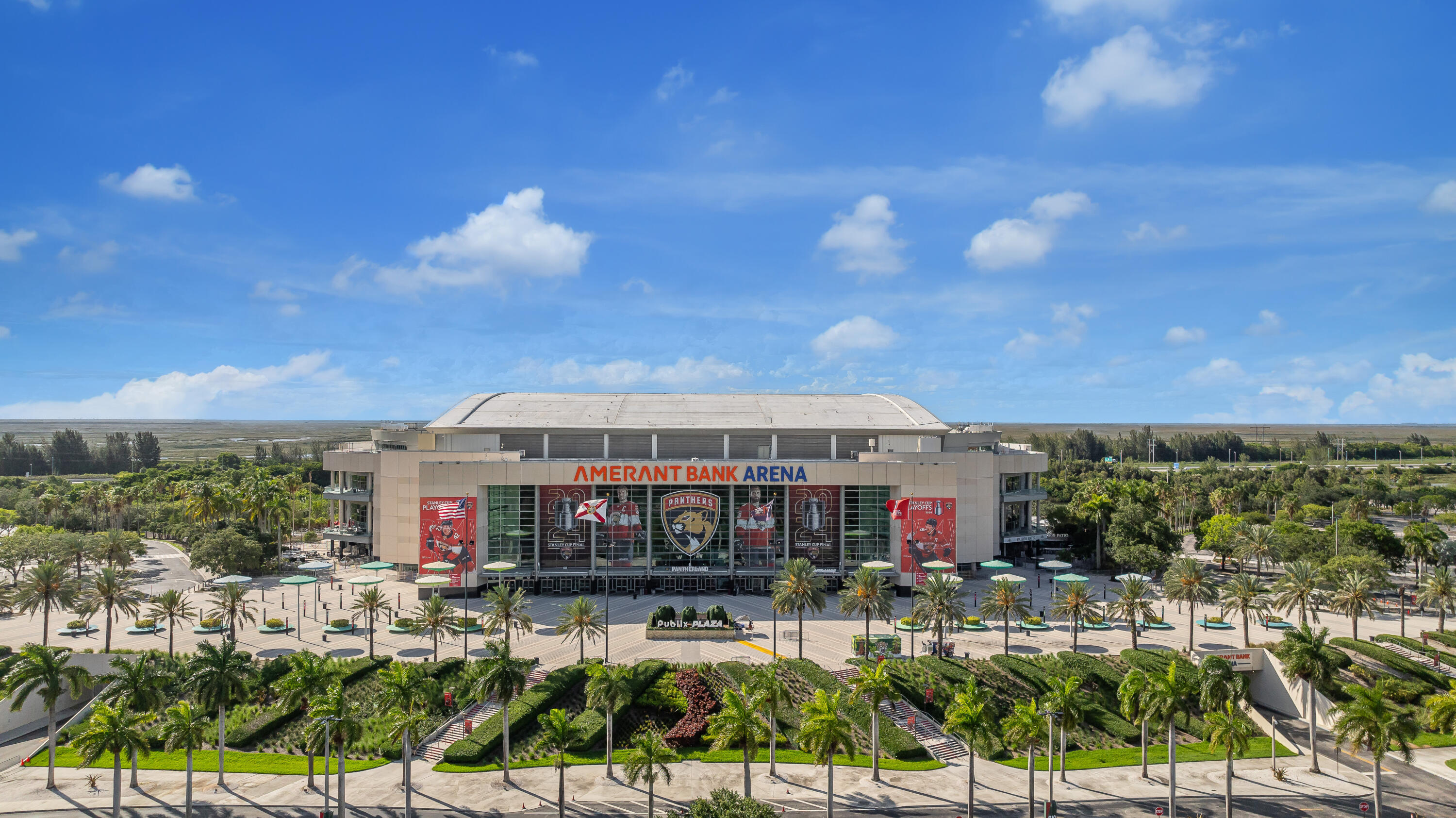 SAWGRASS LAKES - Residential