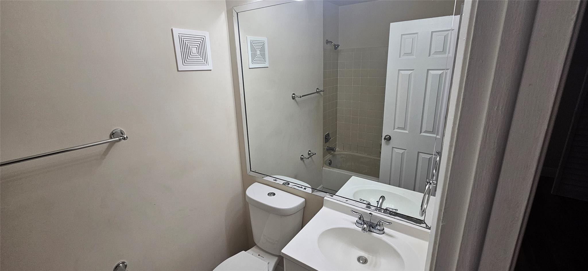 SPRINGS PARK CONDO - Residential Lease