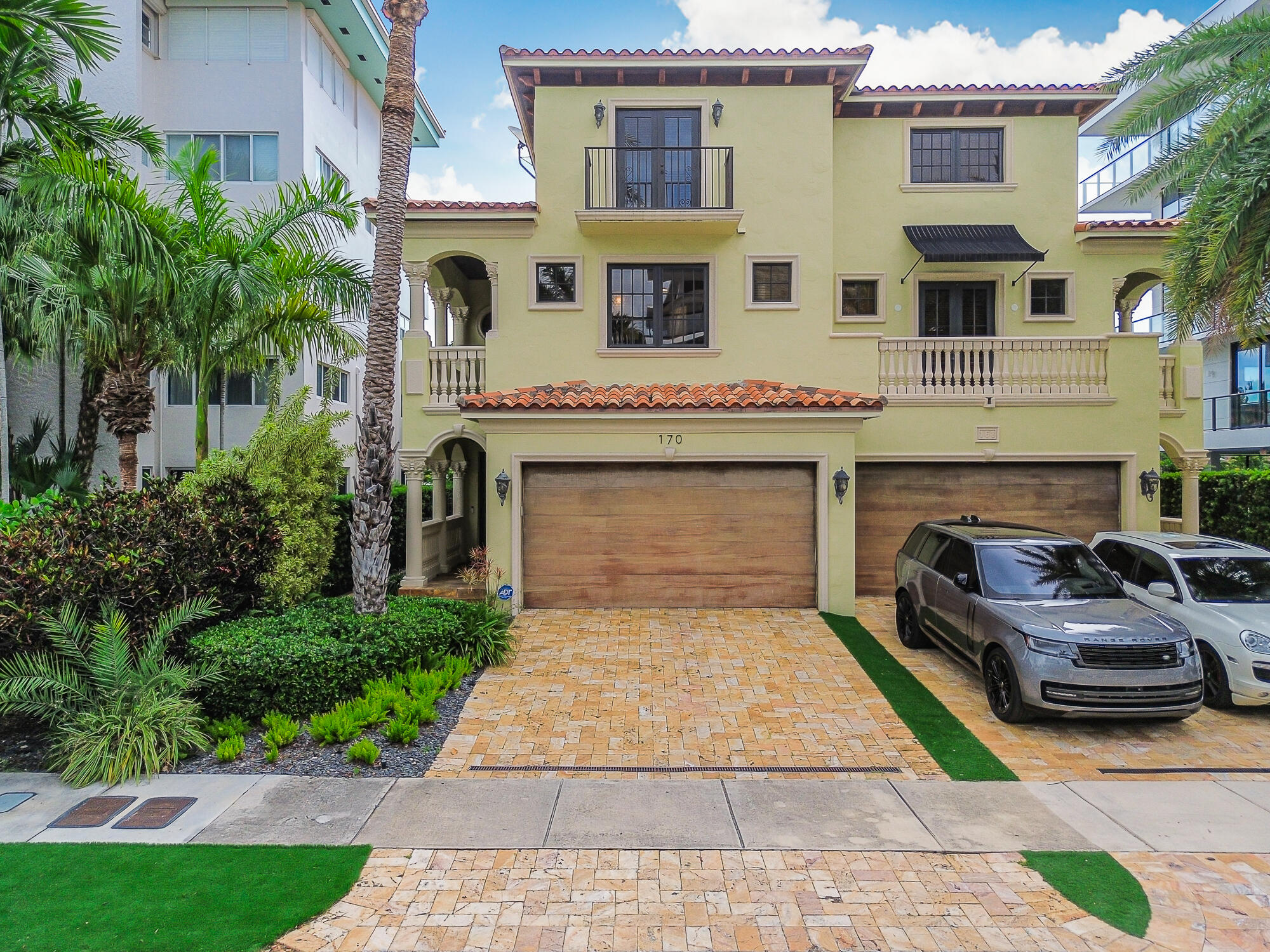 170 Isle Of Venice Drive