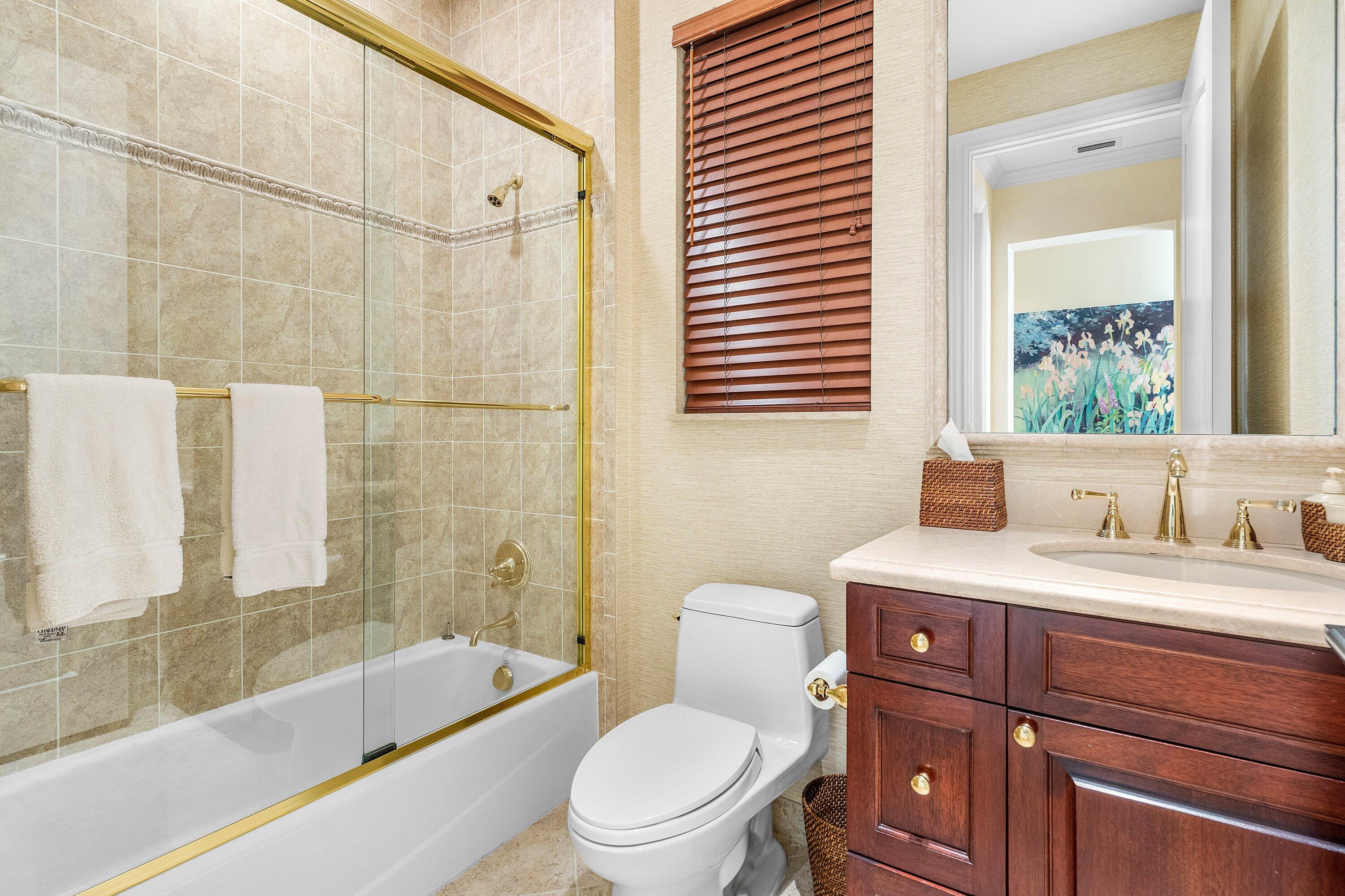 ST ANDREWS COUNTRY CLUB 3 - Residential