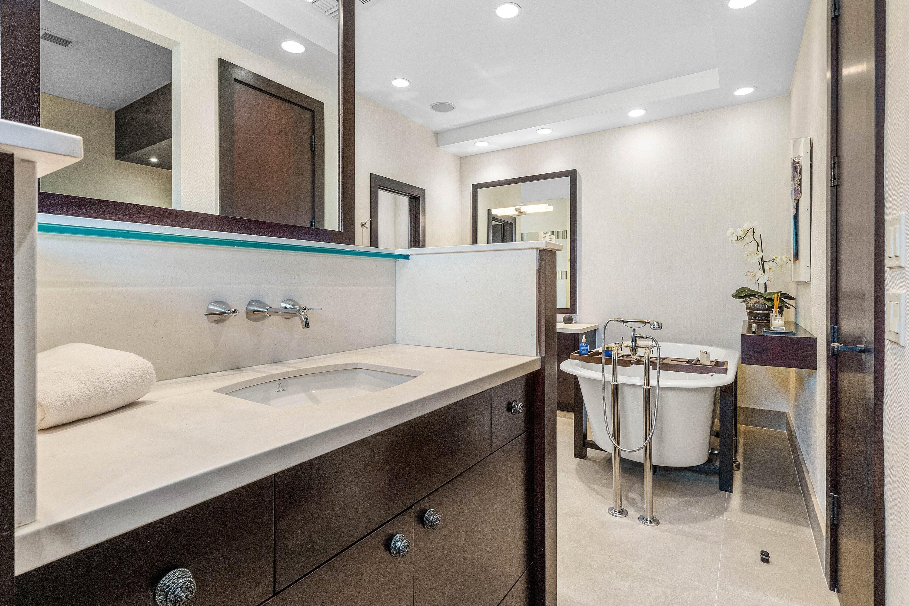 ST ANDREWS COUNTRY CLUB 3 - Residential