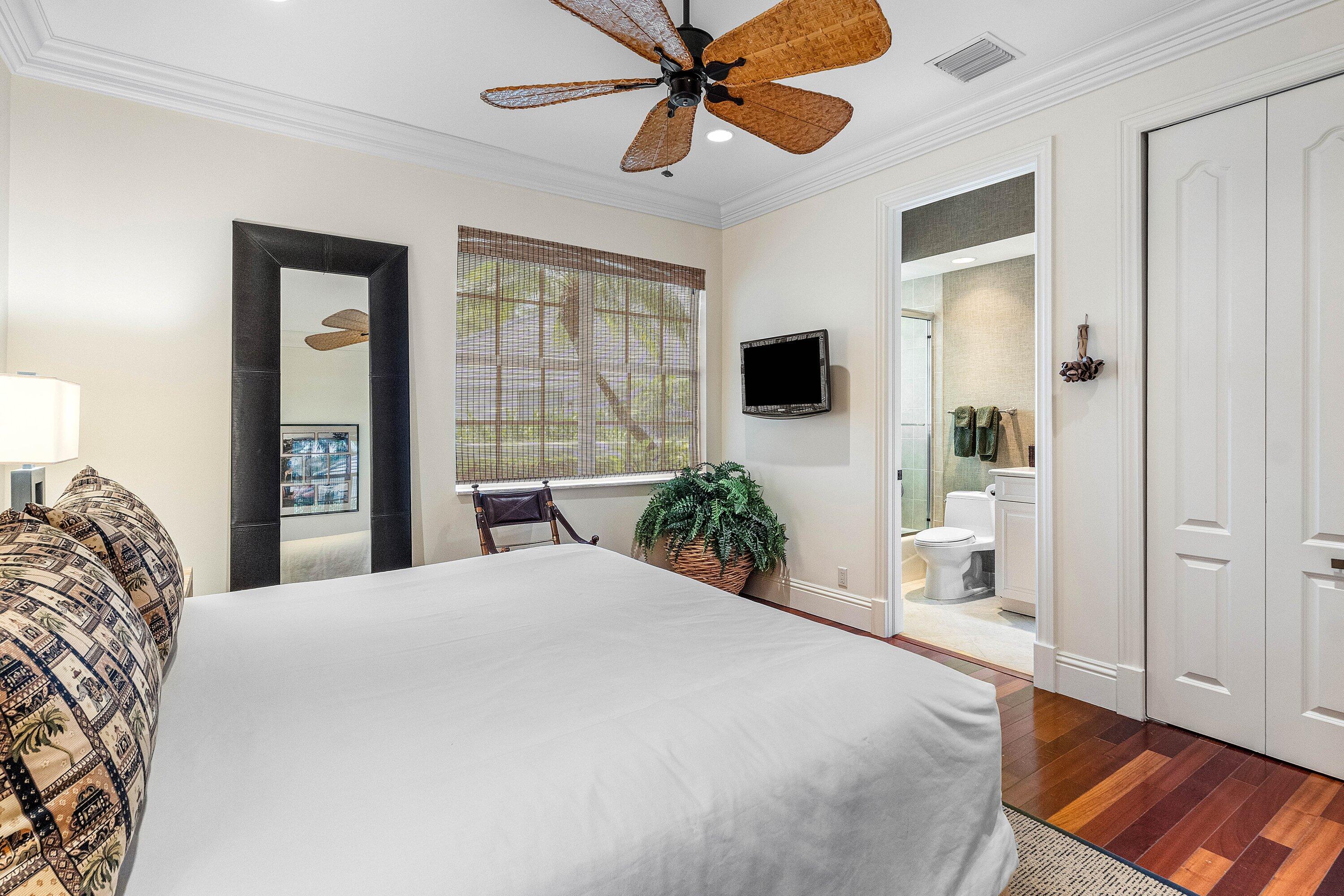 ST ANDREWS COUNTRY CLUB 3 - Residential