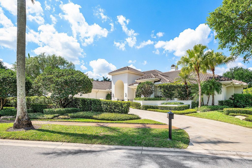 Photo of 7210 Ayrshire Lane, Boca Raton, FL 33496 (MLS # B26009359)