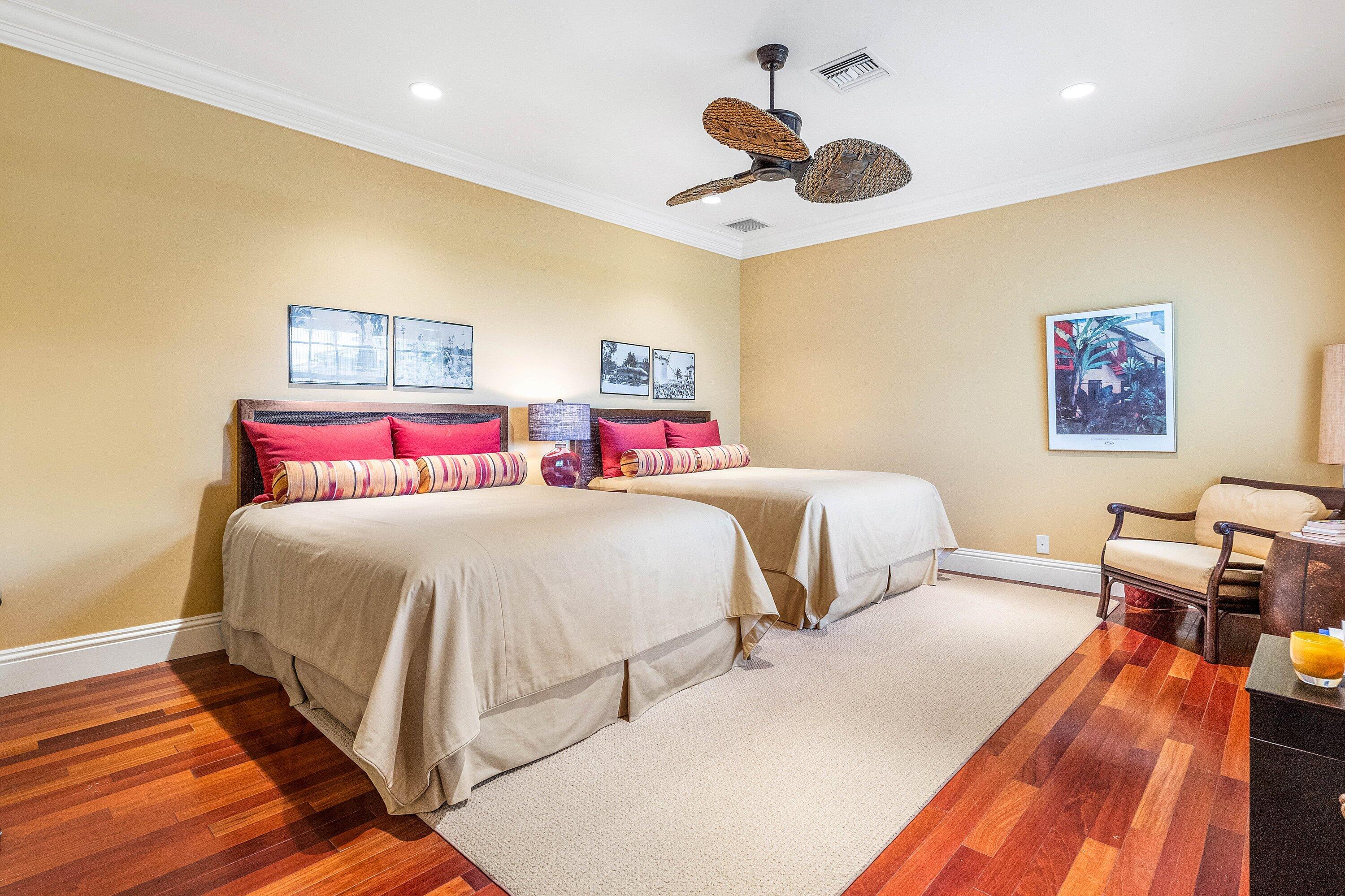 ST ANDREWS COUNTRY CLUB 3 - Residential