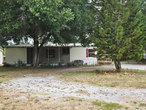 5639 NE 4th Lane Okeechobee FL 34974