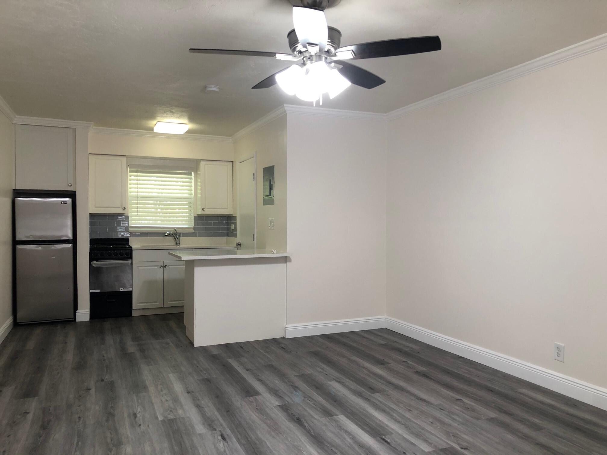 3205 NE 9th Street 2