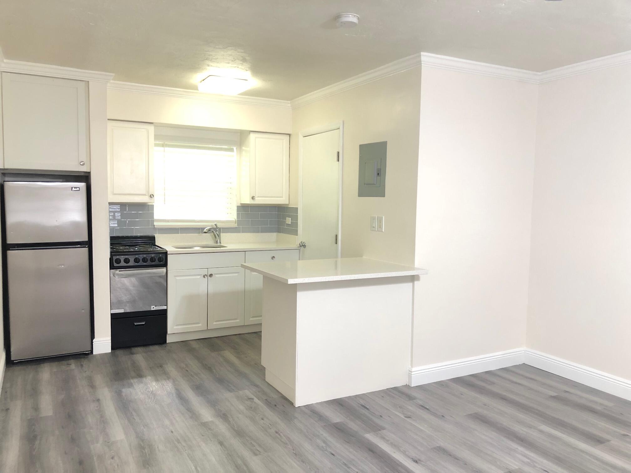 3205 NE 9th Street 2