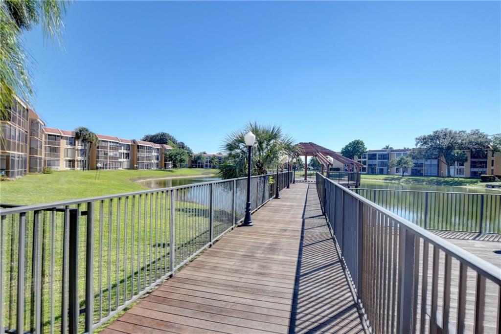 Coral Gate - Residential